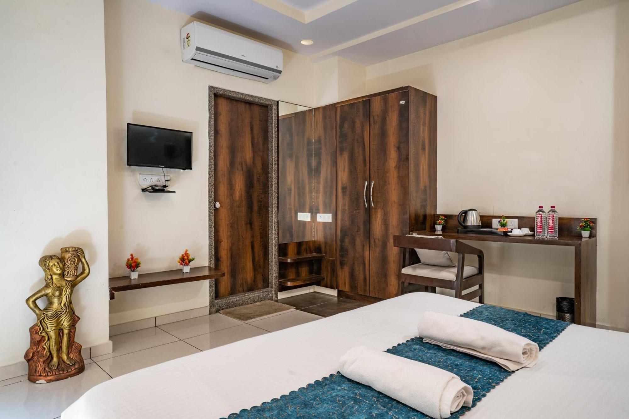 Hotel Naman Udaipur Eksteriør bilde